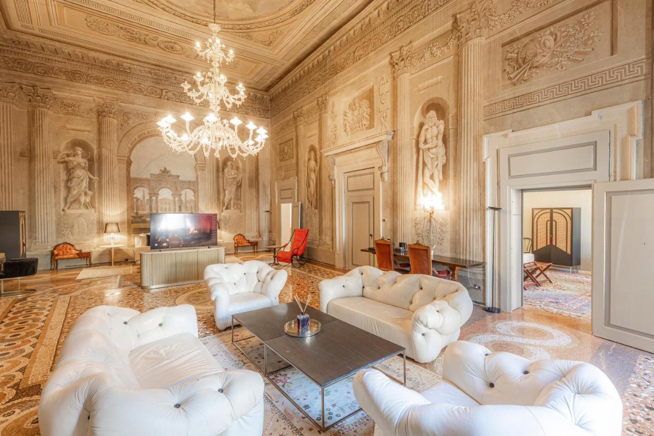 Corte Realdi - Palazzo Camozzini فيرونا المظهر الخارجي الصورة