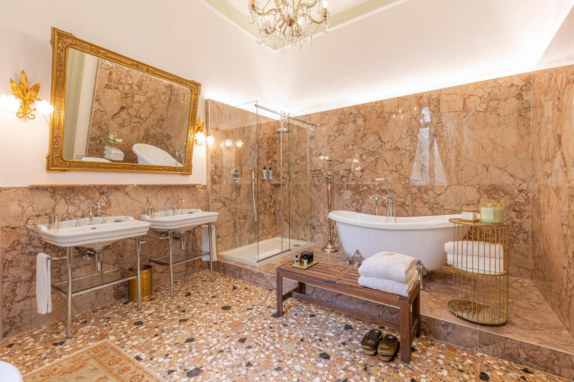 Corte Realdi - Palazzo Camozzini فيرونا المظهر الخارجي الصورة